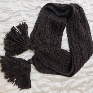 Gap Cable Knit Scarf.